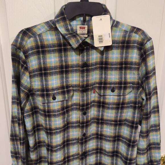 Levi's Flannel Shirt, NWT, S - Picture 2 of 5